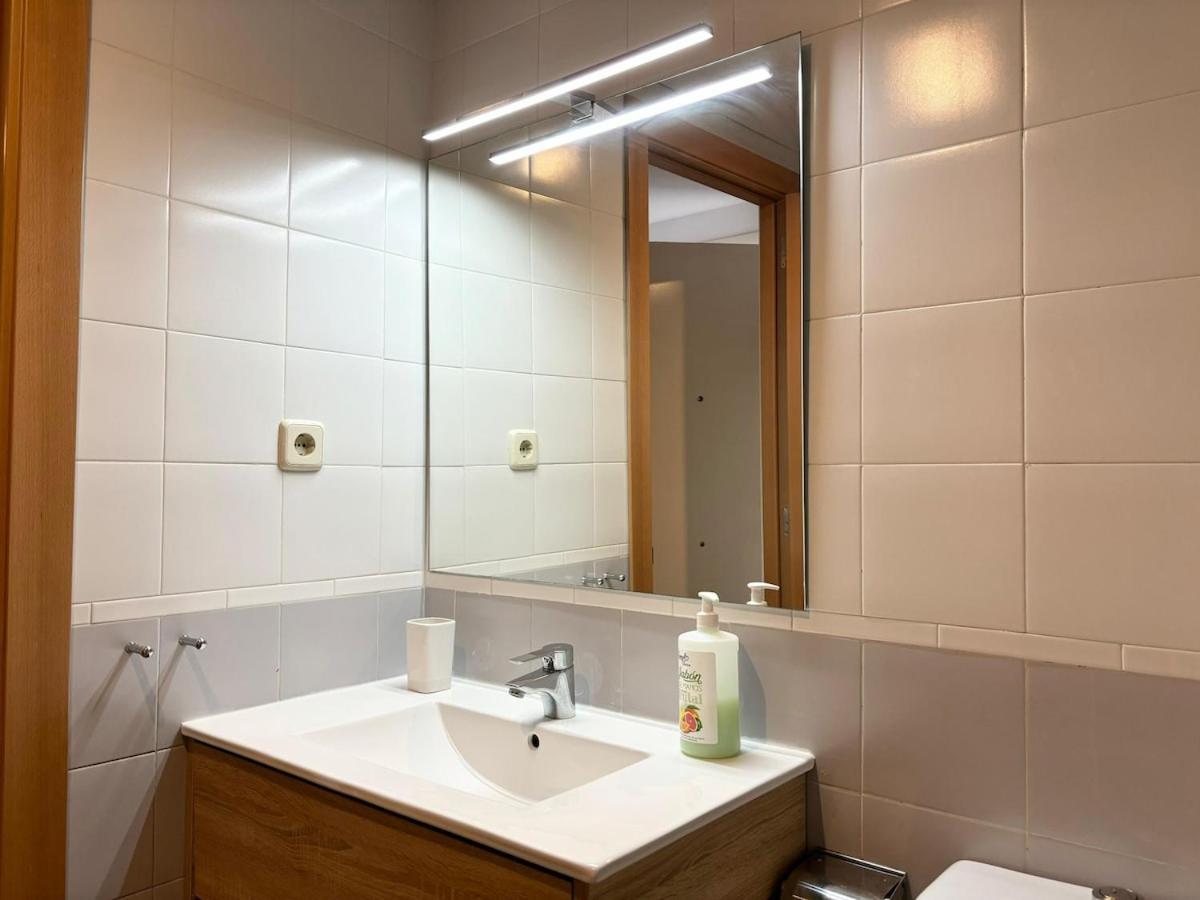 Appartement Flores - Familias - Parejas - Parking - Piscina *